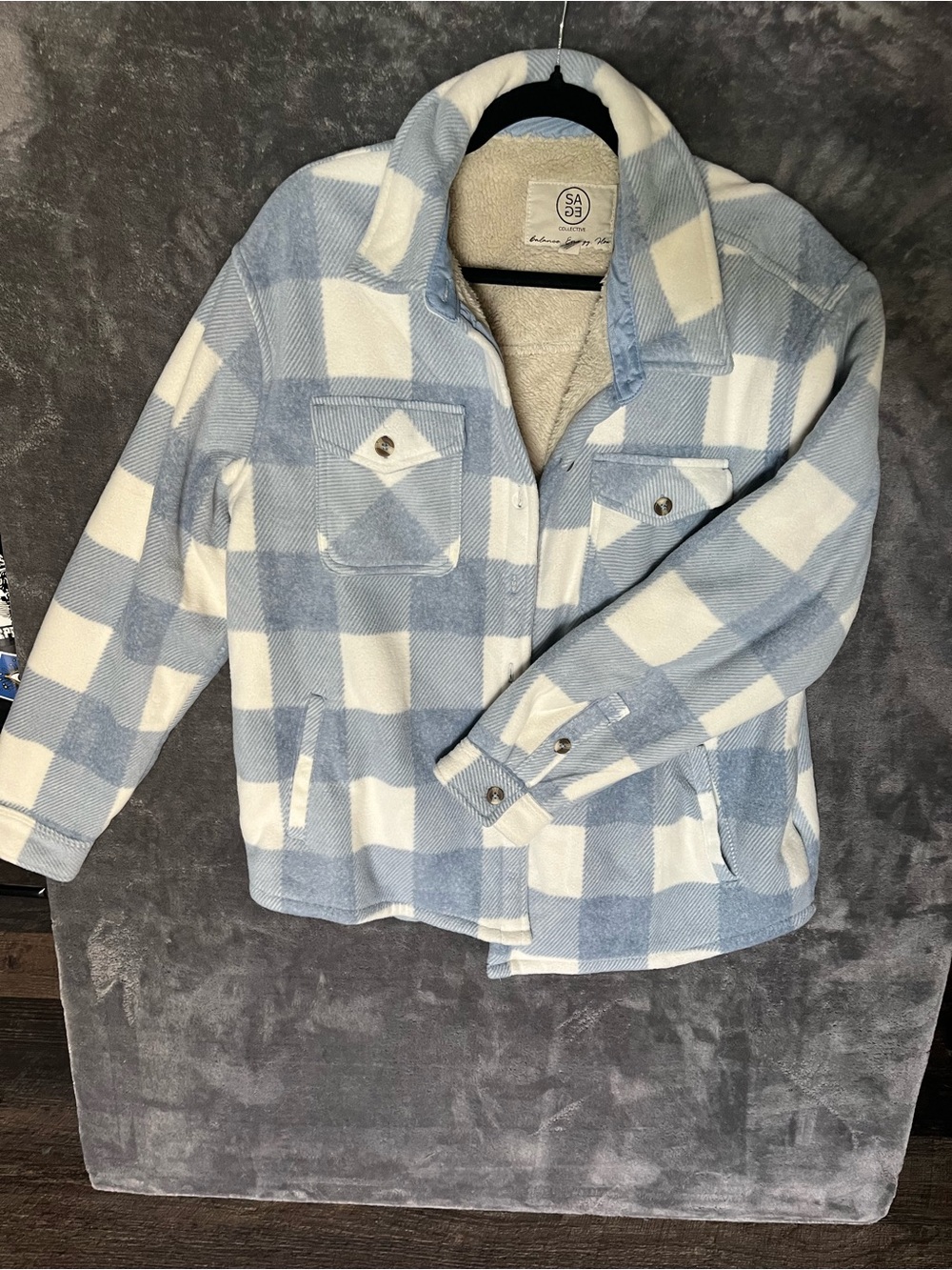 Sherpa-Lined Plaid Jacket - Light Blue & White